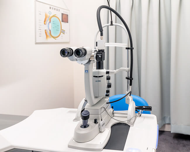 細隙灯顕微鏡（スリットランプ）